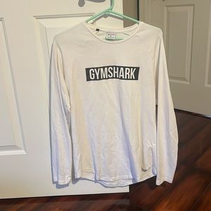 Gymshark men’s M longsleeve t shirt.